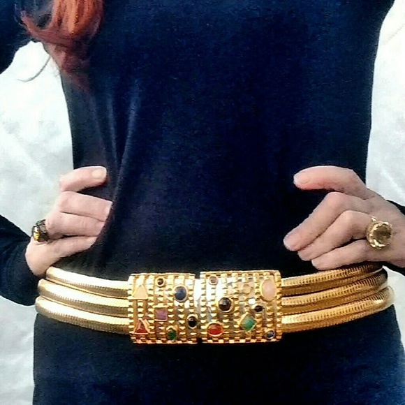 Vintage Accessories - Vintage 70s Gold Stretch Belt w/ Gemstones Buckle